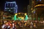 Sài Gòn Về Đêm Với Những Sắc Màu